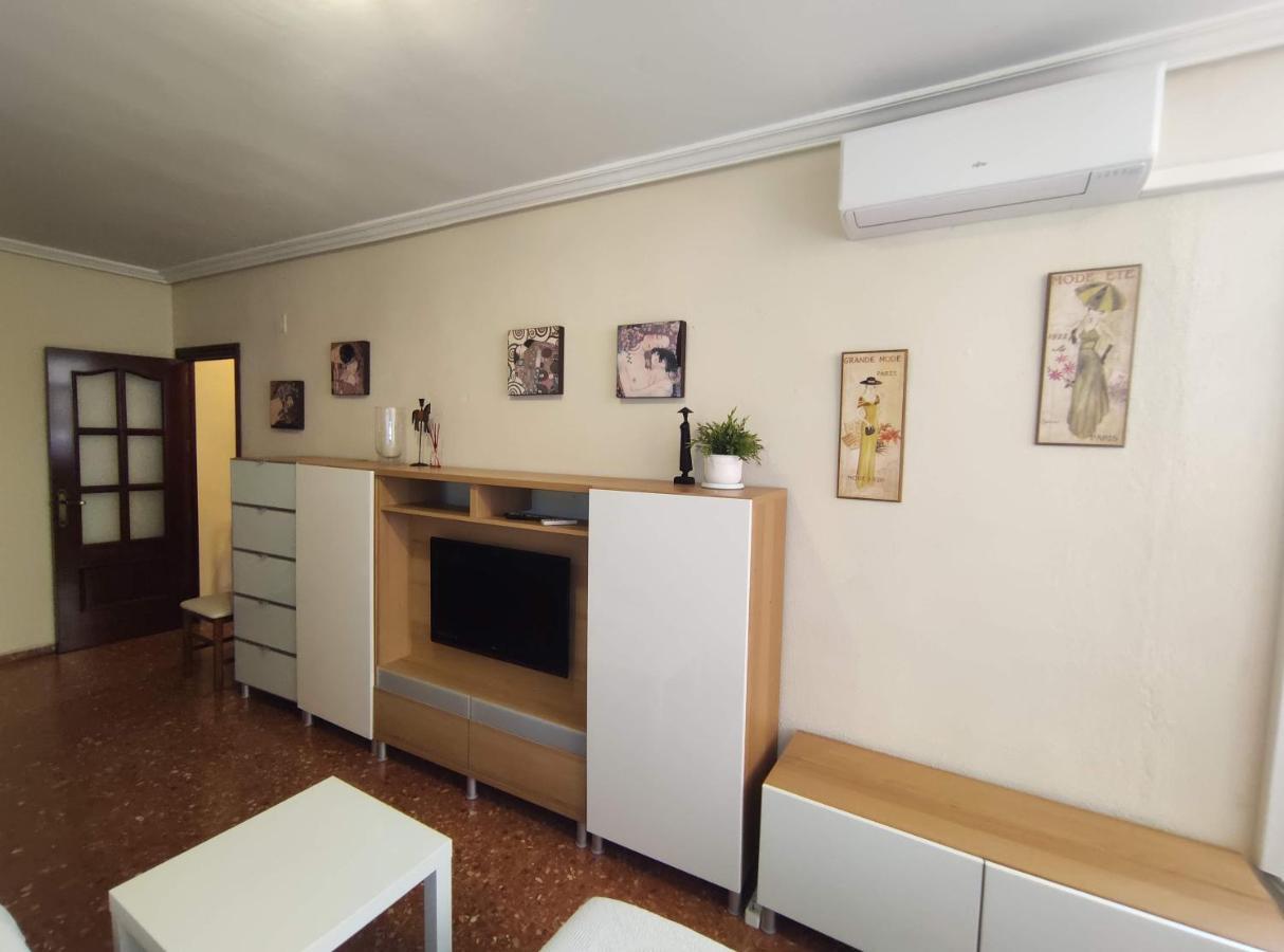 Amplio Piso Junto A Playa Victoria Daire Cadiz Dış mekan fotoğraf